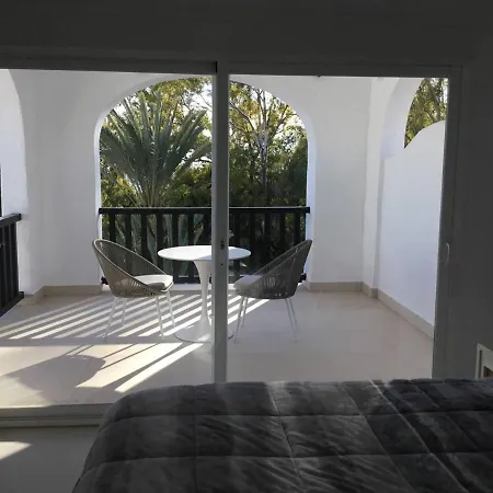Villa Stunning With Sea Views & Jacuzzi